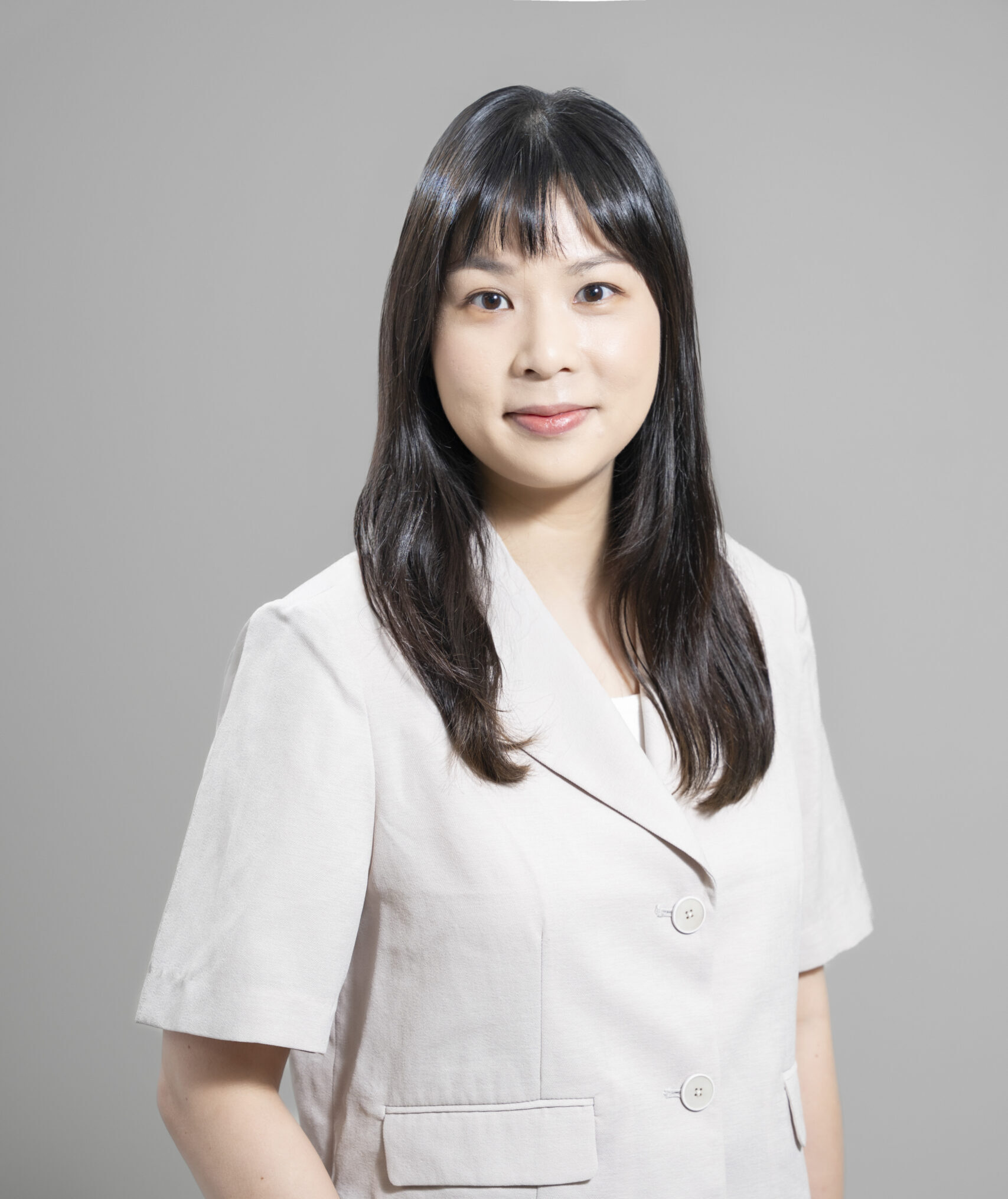 With an academic background in education and firsthand experience studying in Korea through both a Korean language program and university studies, Yasti specializes in supporting students with applications to universities in Korea. She understands the challenges of studying abroad, and strives to offer informed guidance and comprehensive support from application to preparation for life in Korea.