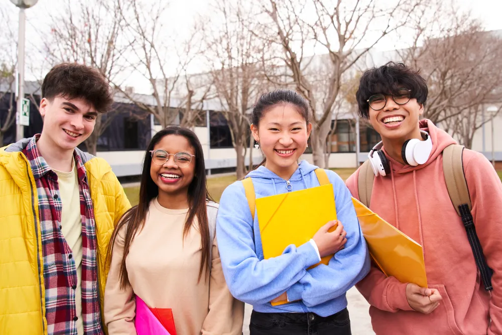 Featured image for the ultimate guide to student life in Seoul culture.